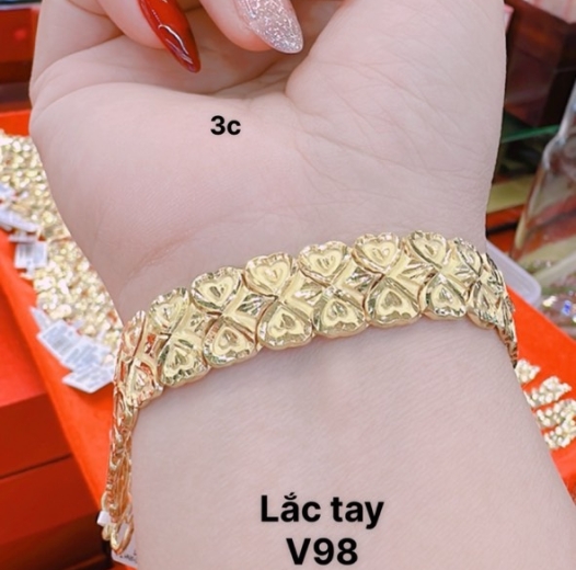 Lắc tay 1