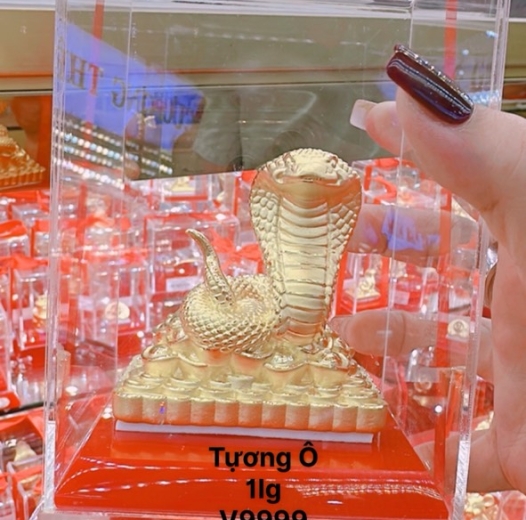 Tượng 7