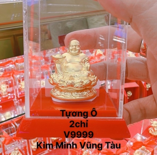 Tượng 11